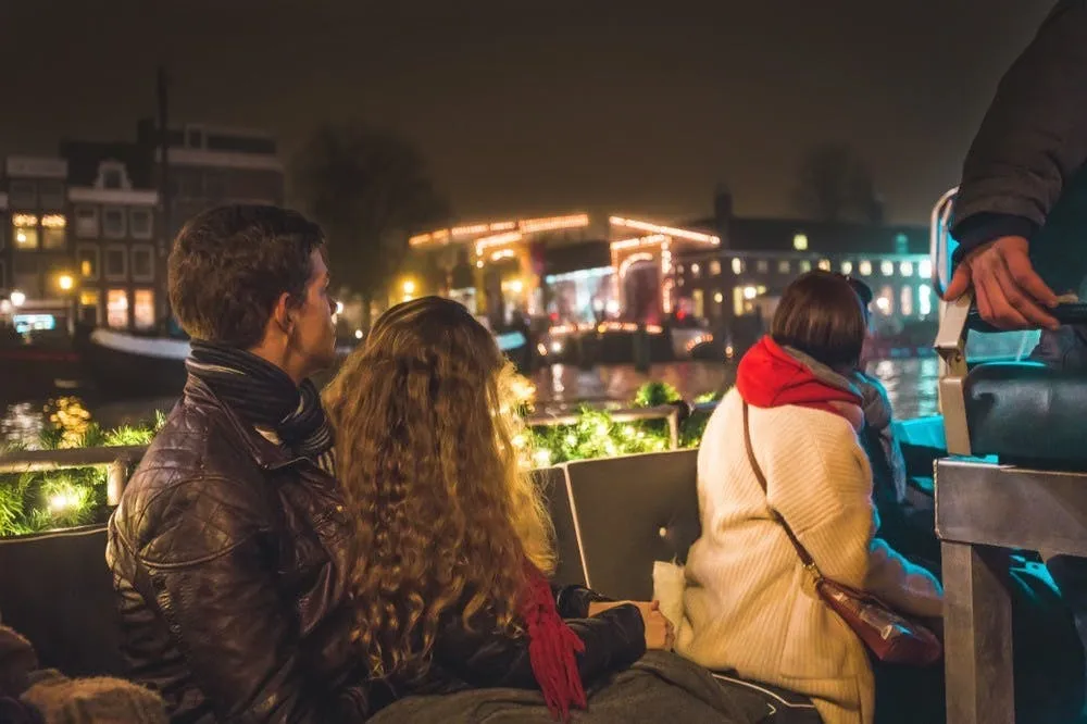 Light Festival: Croisière de la Foire de Noël