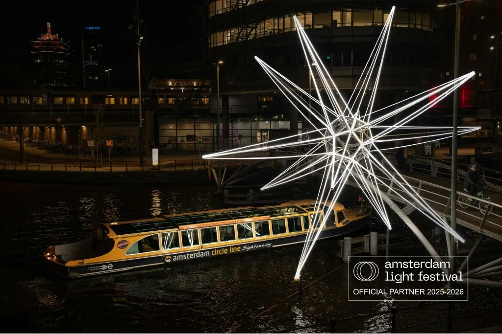 Light Festival: Croisière de la Foire de Noël