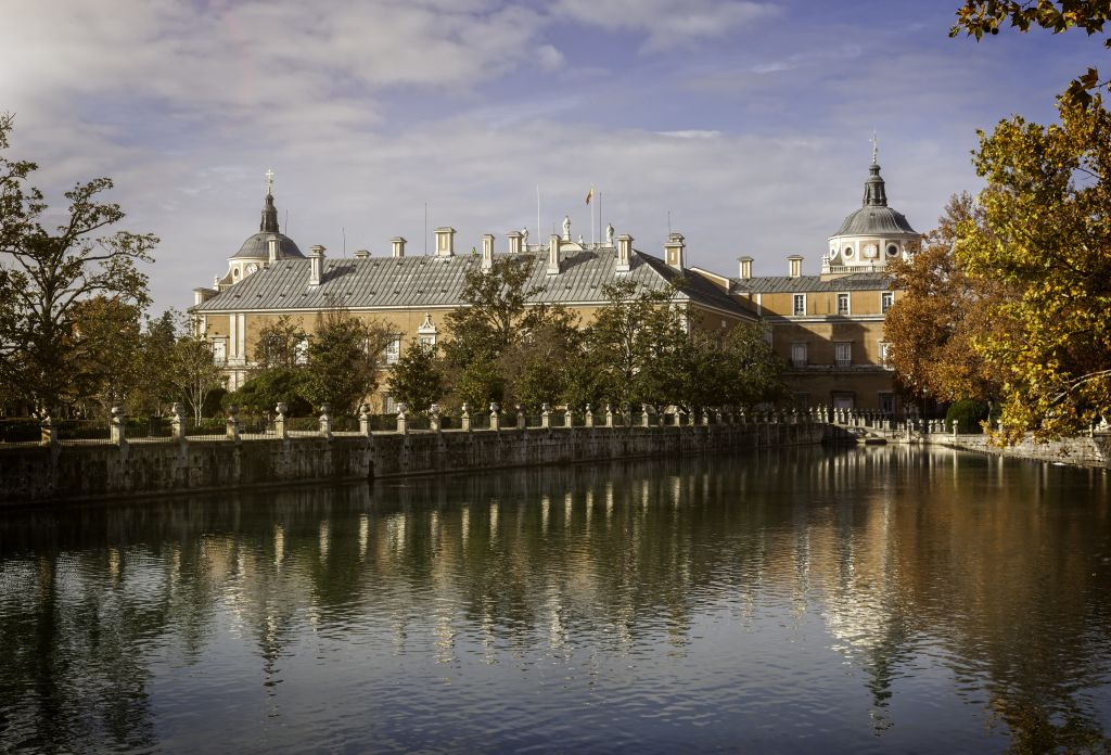 Royal Palace of Aranjuez: Entry Ticket + Digital Royal Guide