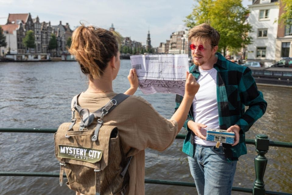 Amsterdam Treasure Hunt: The Mystery of a Secret Sender