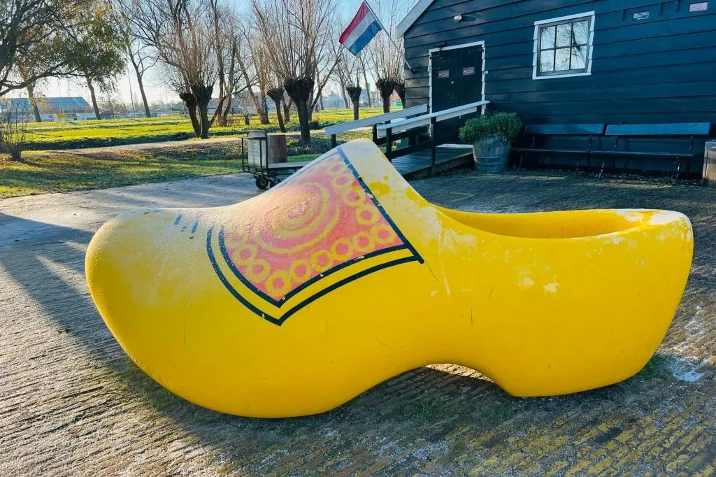 Zaanse Schans e Giethoorn: Excursão para grupos pequenos + traslado do hotel + cruzeiro de barco