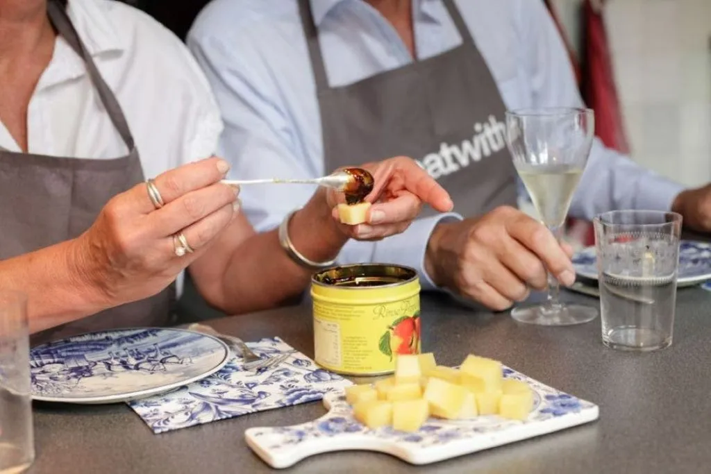 Amsterdã: Aula de culinária de panquecas holandesas + almoço em uma casa de canal