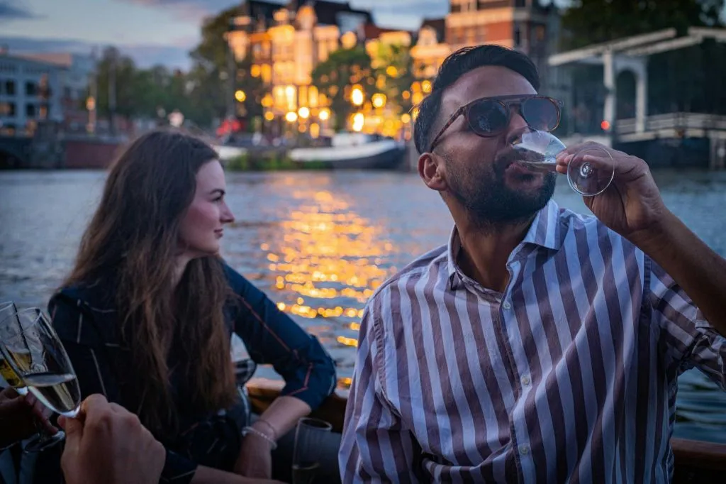 Amsterdam: tour privato di 1 ora e mezza in barca a vela