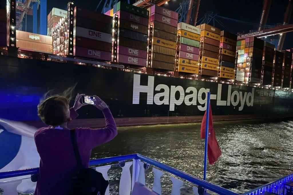 Hamburgo: cruzeiro de uma hora pelas luzes da noite