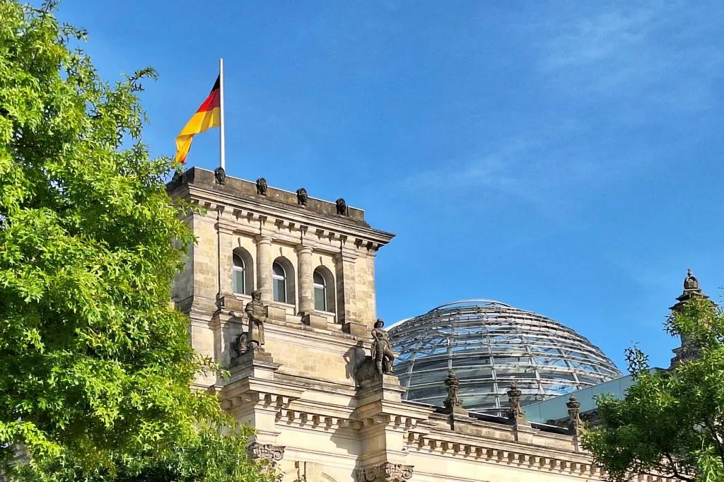Berlin : Visite du quartier gouvernemental et du dôme du Reichstag
