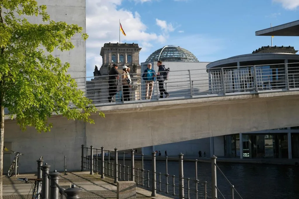 Berlin : Visite du quartier gouvernemental et du dôme du Reichstag