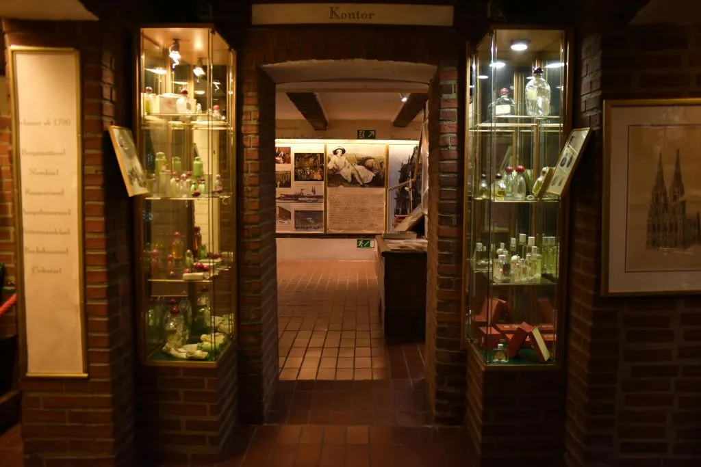 Farina Fragrance Museum Cologne: Public Historical Costumed Guided Tour