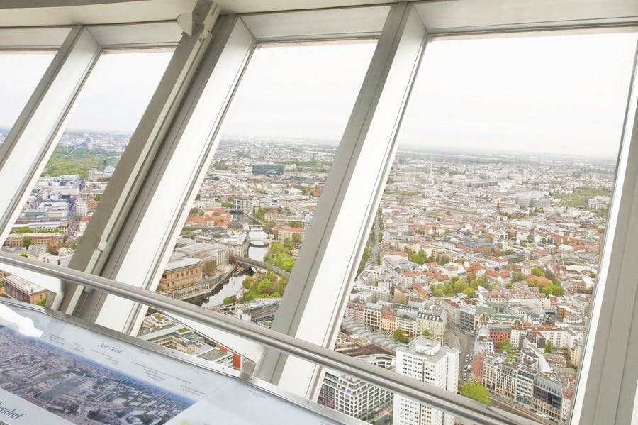 Torre de TV de Berlim: Ingresso Premium + VR Odyssey