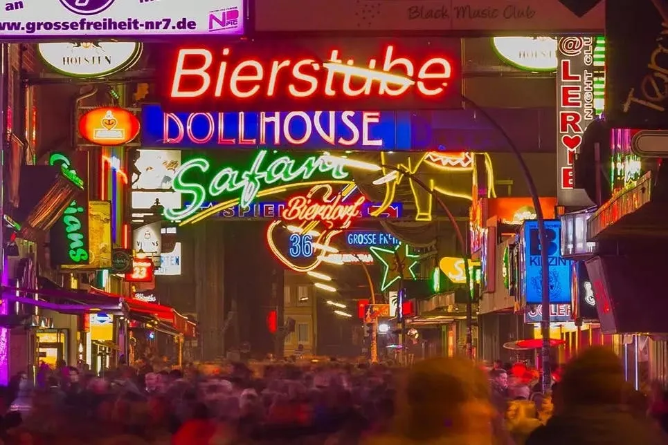 Reeperbahn Hamburgo: Visita guiada com bebida