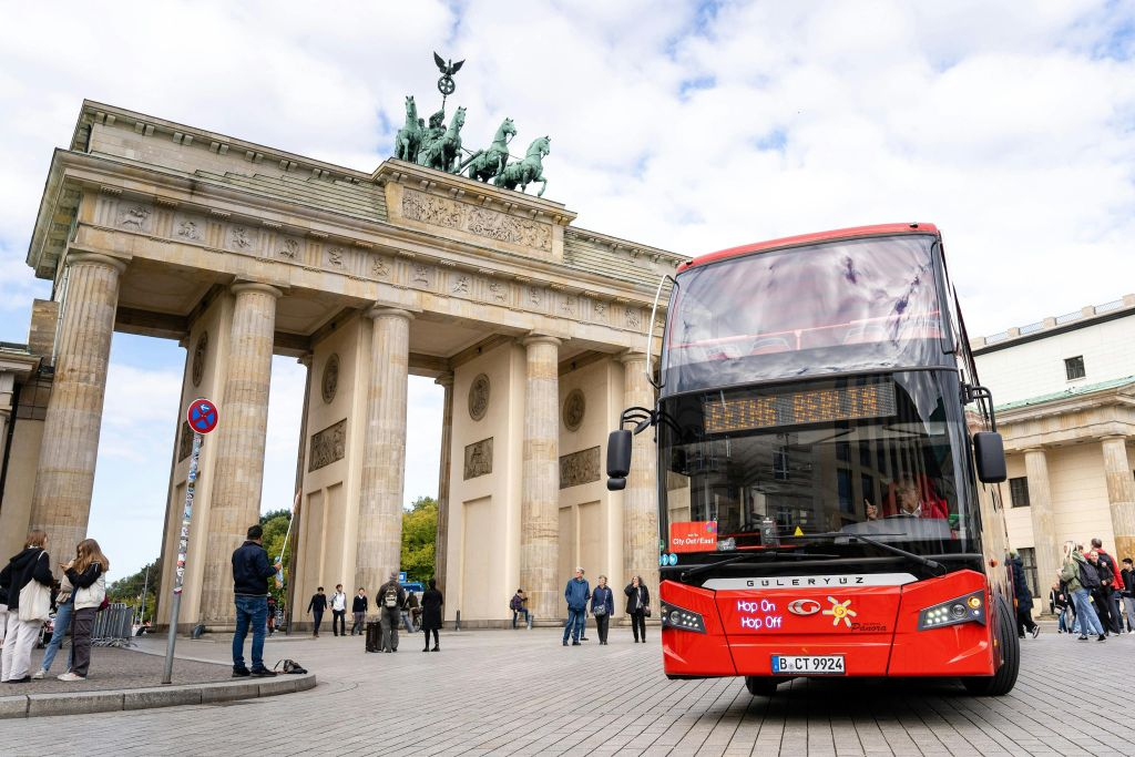Berlin : 24 heures de visite en bus Hop-on Hop-off + croisière en bateau + audioguide
