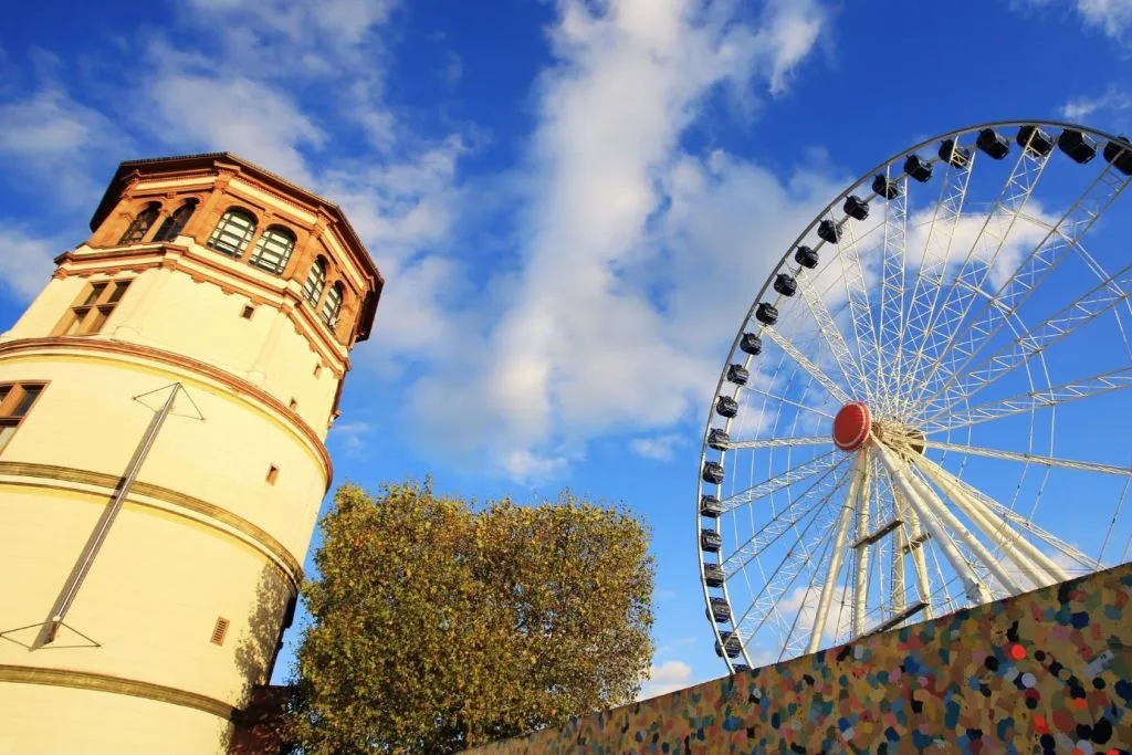 Düsseldorf : Jeu d'exploration de la ville