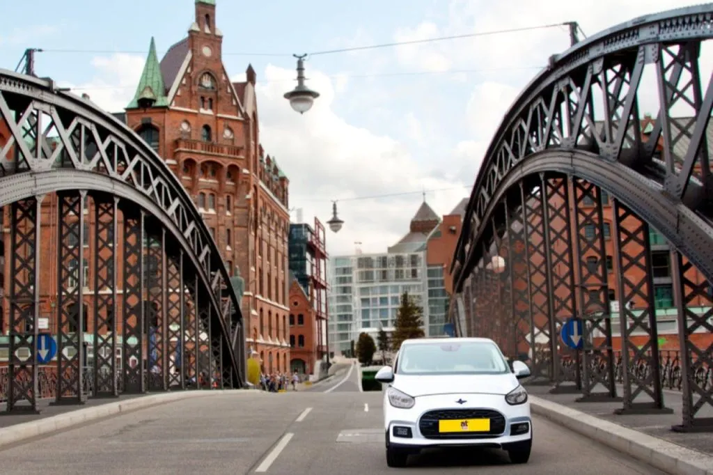 Hamburg Airport Taxi Transfer to City Center