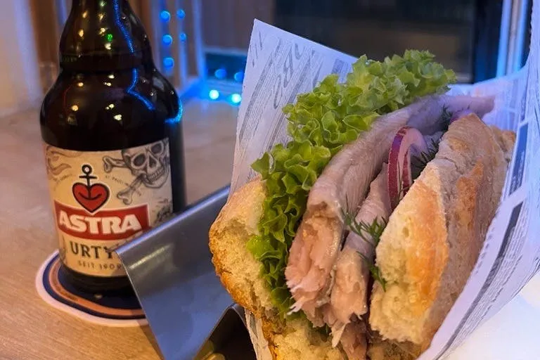 Hamburgo: Passeio de safári em St. Pauli com sanduíche de peixe