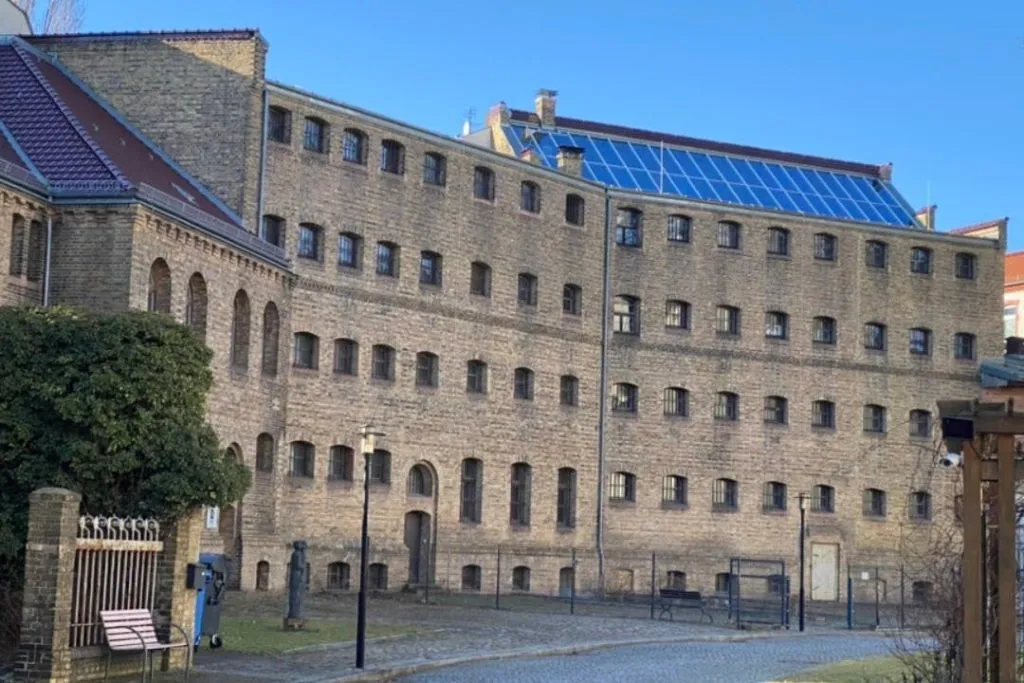 Berlino: Tour privato dei siti della Seconda Guerra Mondiale + prelievo e consegna dall'hotel