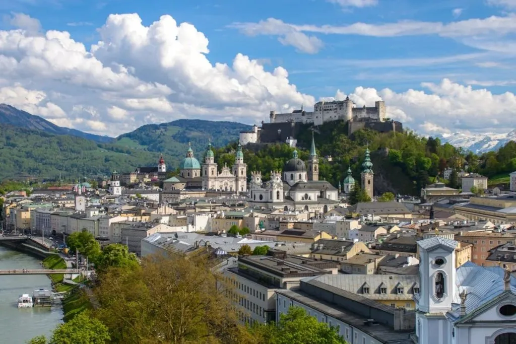 Salzbourg et la région des lacs : Excursion d'une journée au départ de Munich