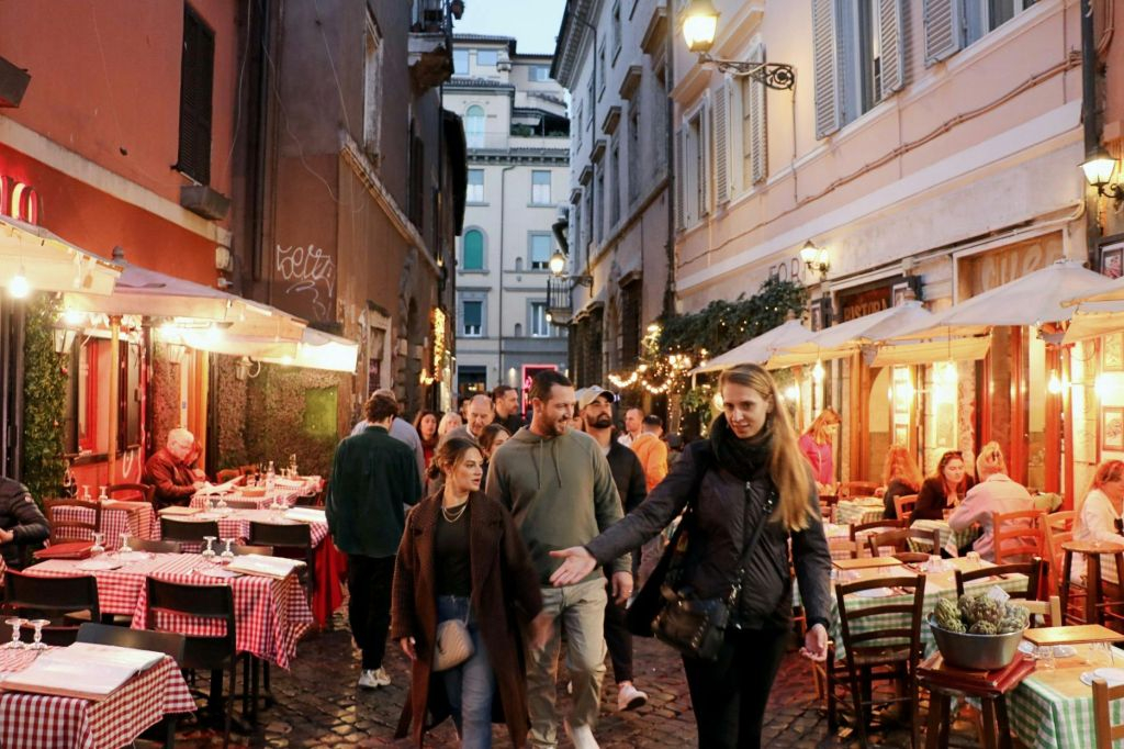 Trastevere Roma: Tour guidato per gruppi ristretti