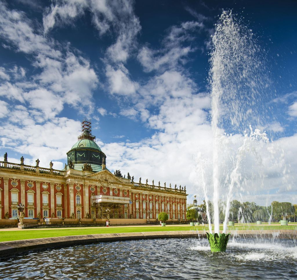 Potsdam & Sanssouci Palace: Guided Tour from Berlin