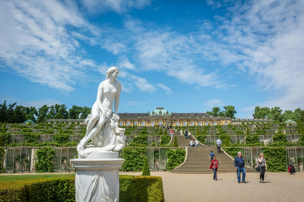 Potsdam & Sanssouci Palace: Guided Tour from Berlin