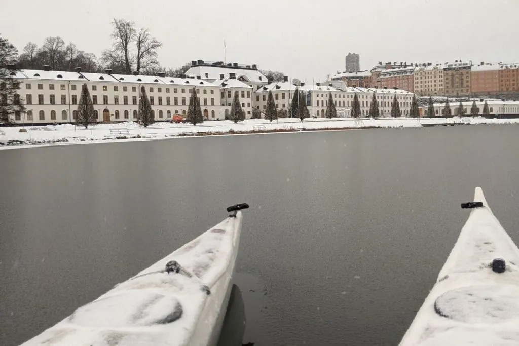 Stockholm: Winter Kayak Tour
