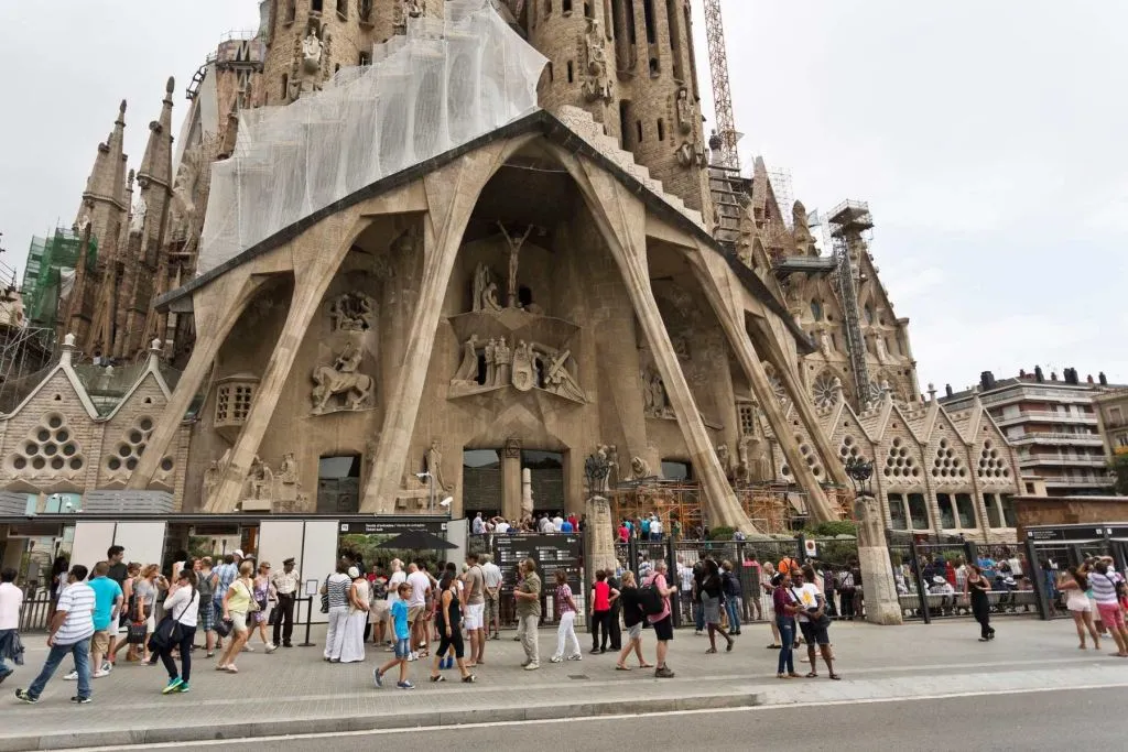 Go City Barcelona Explorer Pass: Entry to 2-7 Attractions