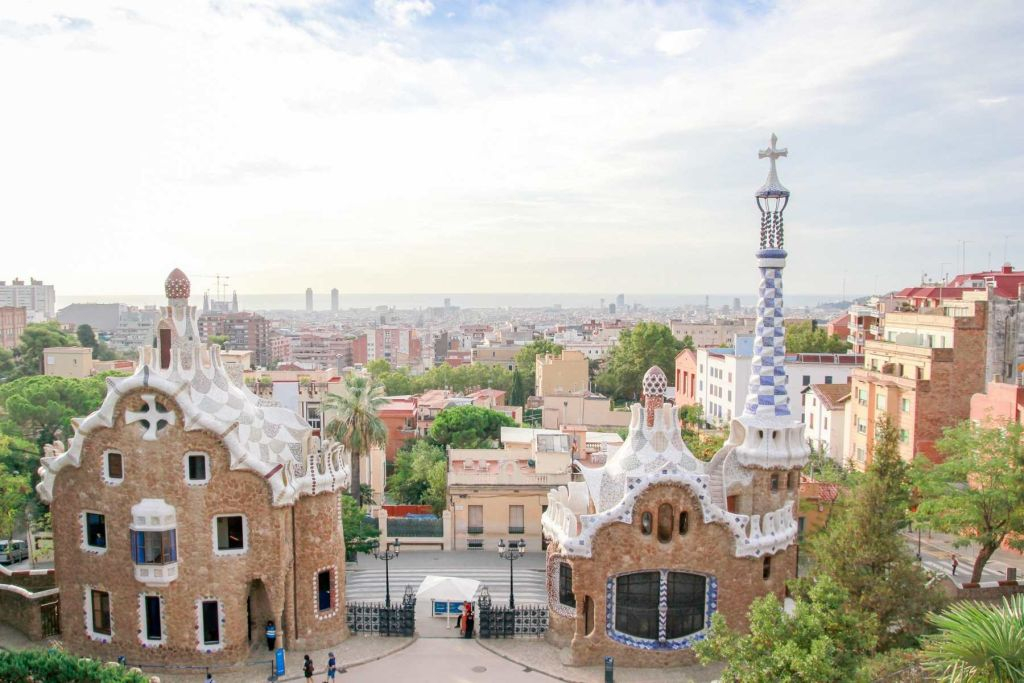 Go City Barcelona Explorer Pass: Entry to 2-7 Attractions