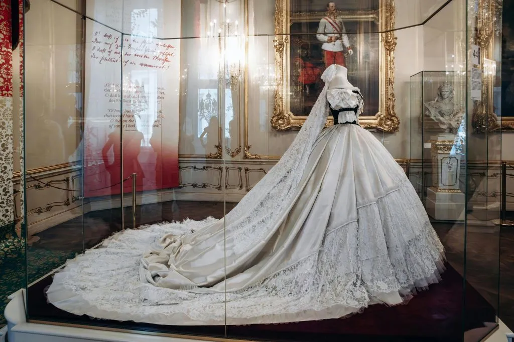 Museu Sisi, Palácio de Hofburg e Jardins de Viena: Pular a fila + visita guiada