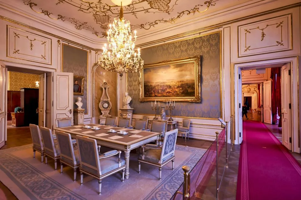 Museu Sisi, Palácio de Hofburg e Jardins de Viena: Pular a fila + visita guiada