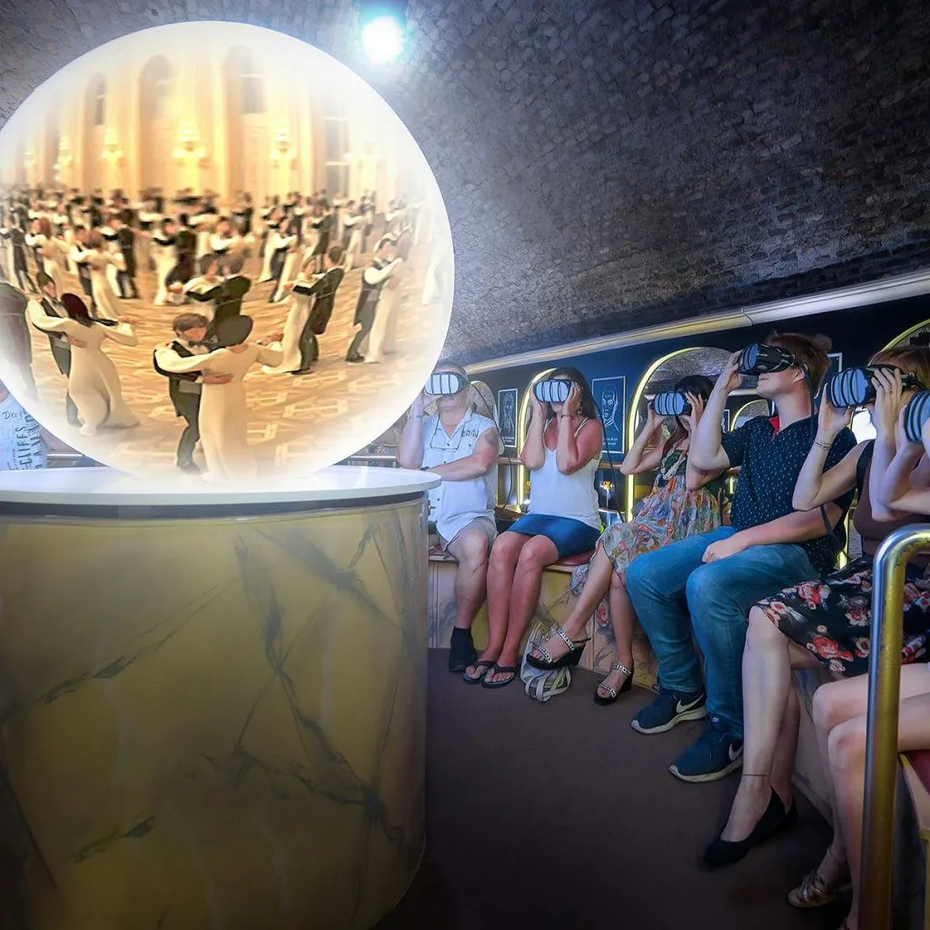 Time Travel Vienna: Magical Viennese History Tour