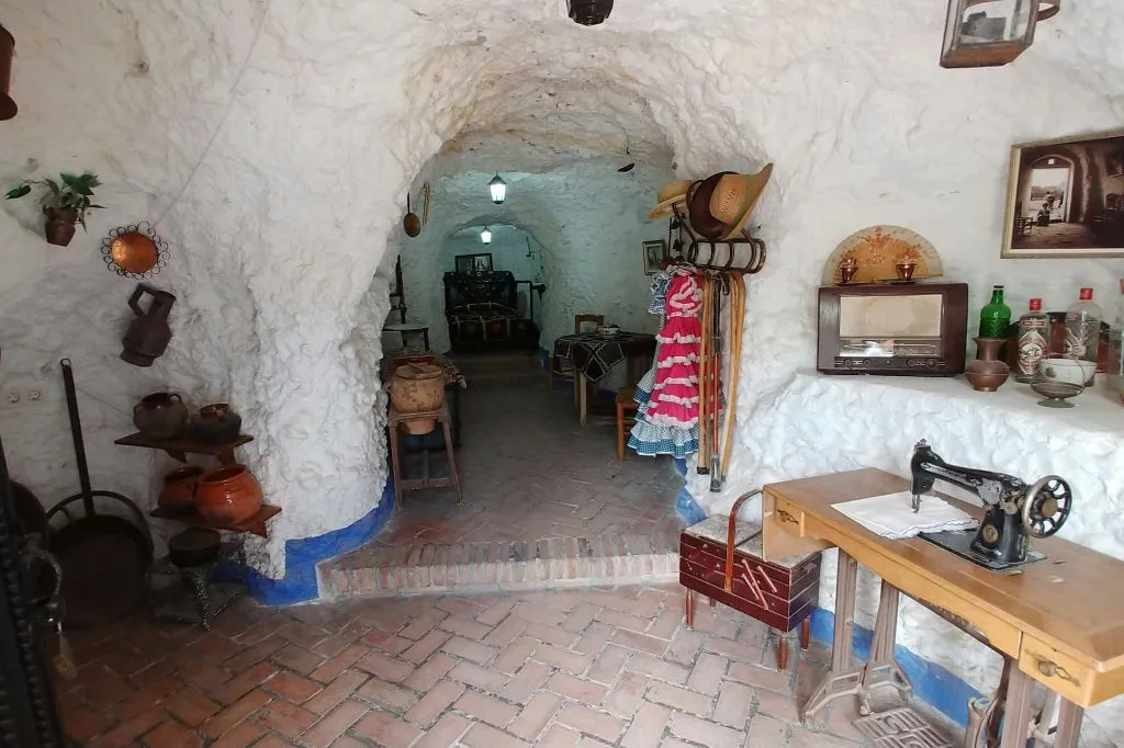 Sacromonte Caves Museum: Entry Ticket
