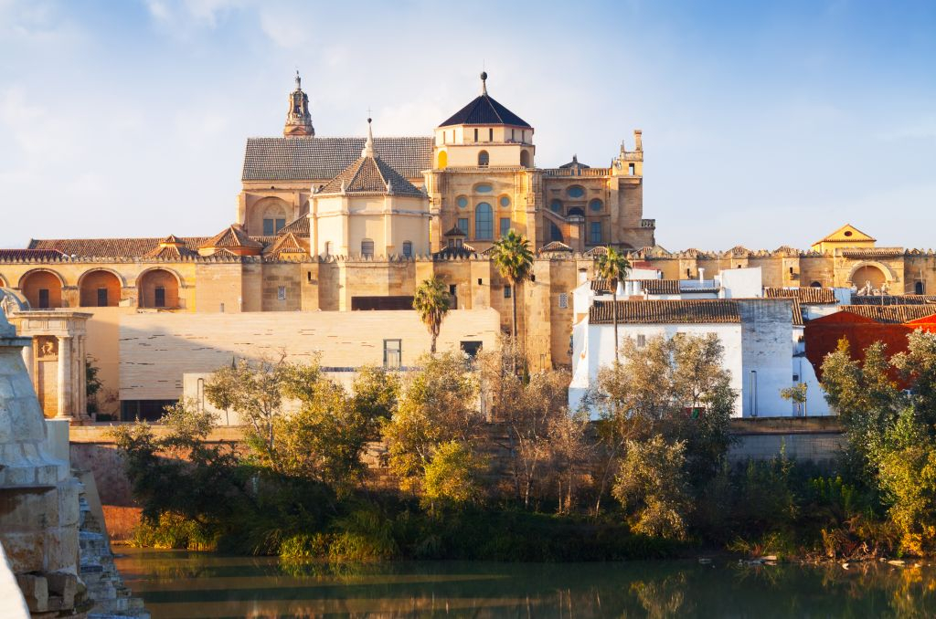 Visita Guidata alla Moschea-Cattedrale di Cordova, Sinagoga e Alcazar