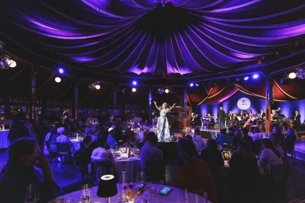 Teatro Mirage: Jantar Concerto Strauss