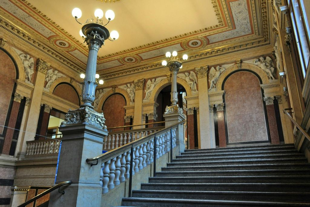 Palais de l'Ancienne Bourse : Concert Mozart et Johann Strauss avec ballet