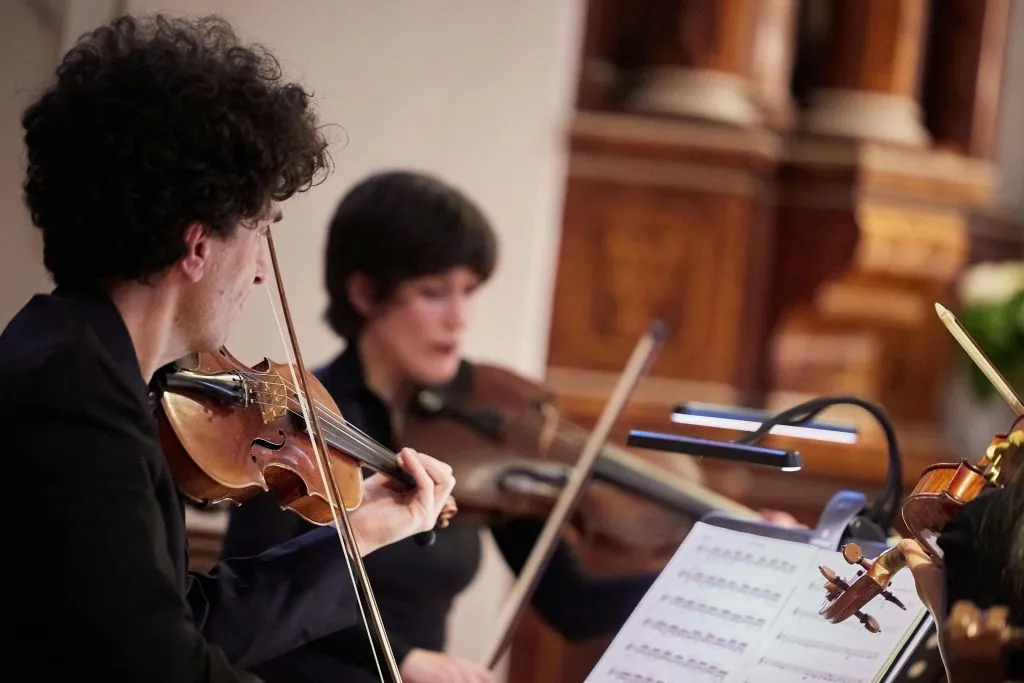 Iglesia de los Capuchinos: Concierto "Un poco de música nocturna" + Cripta Imperial (Opcional)