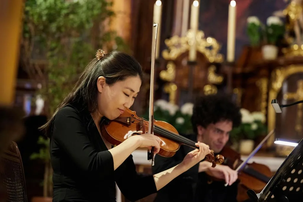 Iglesia de los Capuchinos: Concierto "Un poco de música nocturna" + Cripta Imperial (Opcional)