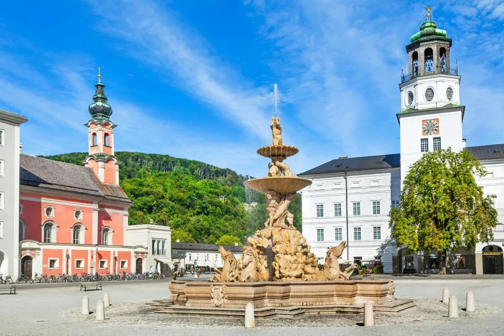 Salzbourg, Hallstatt, Melk, Alpes et lacs : Visite guidée au départ de Vienne