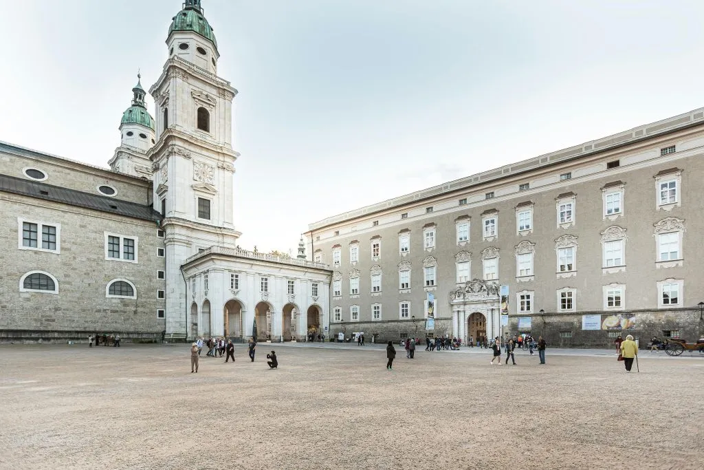 DomQuartier Salzburgo: Entrada