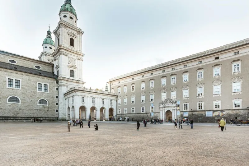 DomQuartier Salzburgo: Entrada