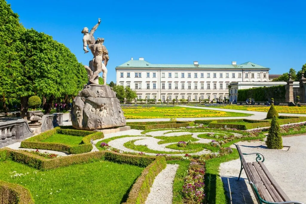 Salzburgo: Passeio a pé pela Cidade Velha, Mozart e Jardins Mirabell
