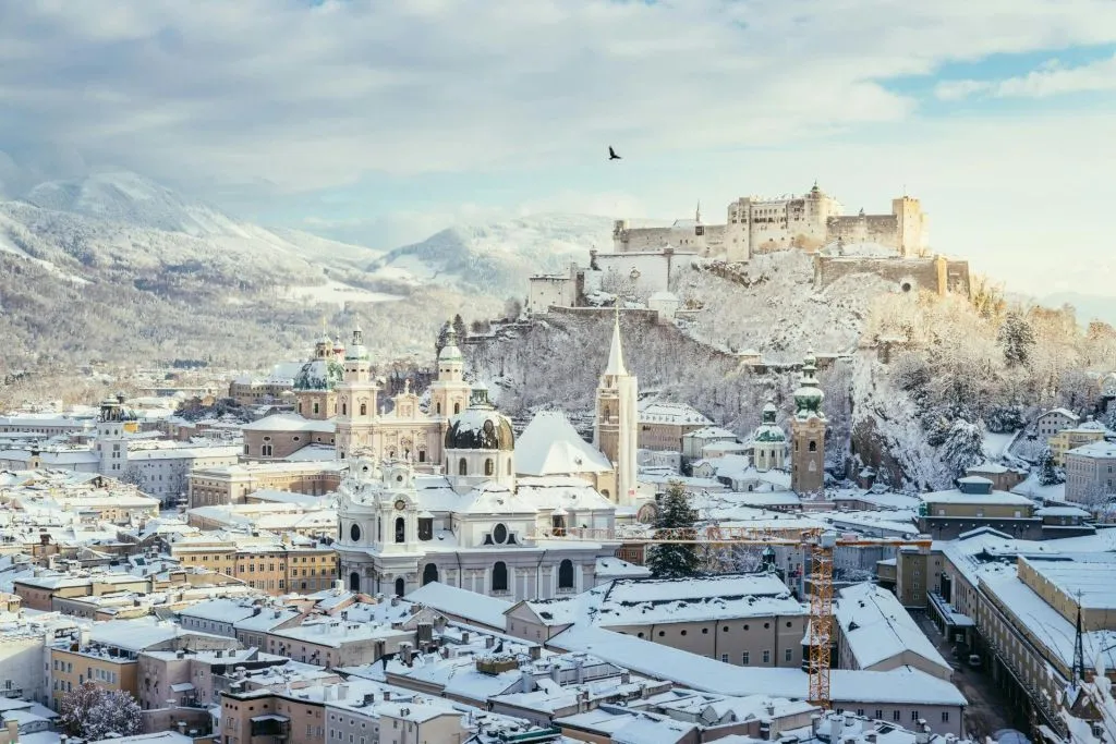 Salzburgo: Passeio a pé pela Cidade Velha, Mozart e Jardins Mirabell