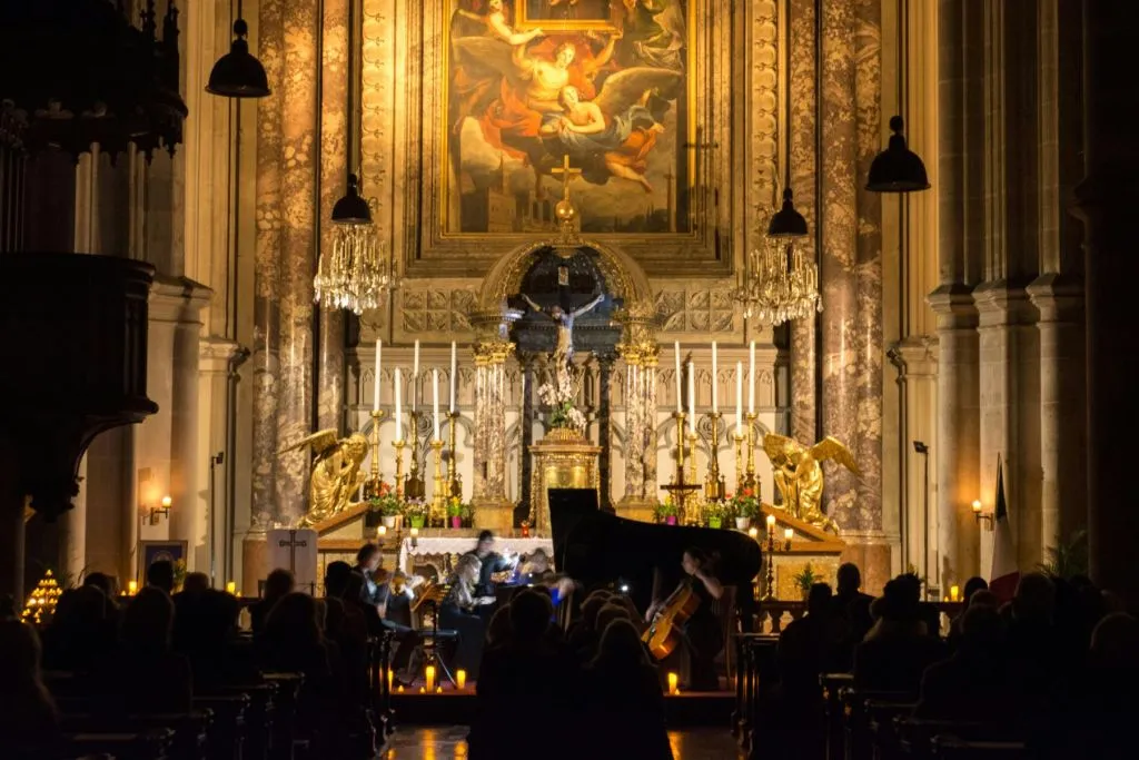 Minoritenkirche Viena: Concertos Clássicos de Advento, Natal e Ano Novo