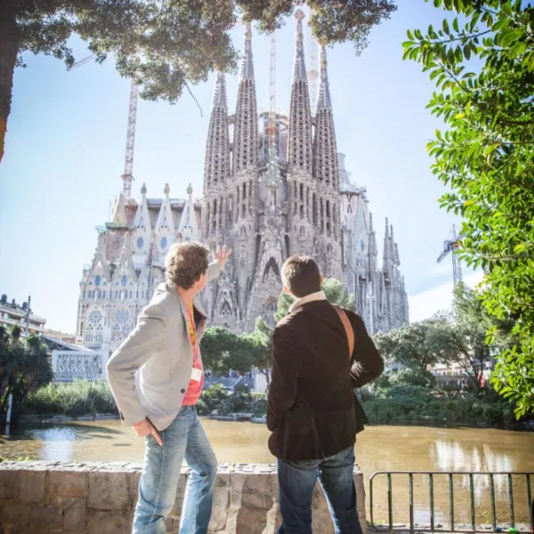 Ve con un lugareño: Visita sin hacer cola a la Sagrada Familia en holandés