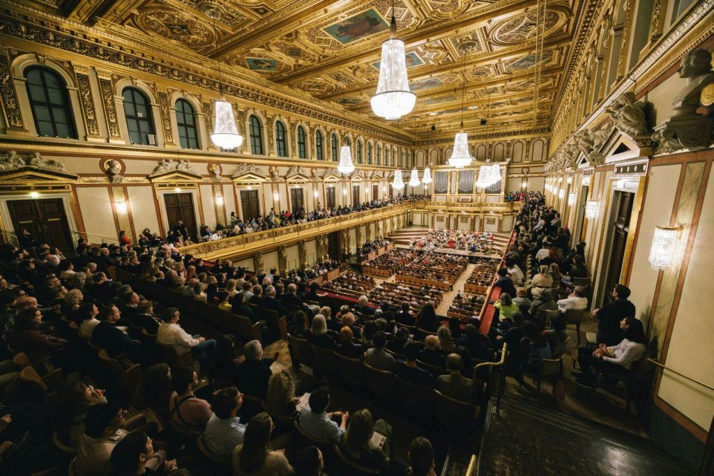 Musikverein Viena: Concerto de Mozart Experiência VIP + Jantar + Passeio de Carruagem