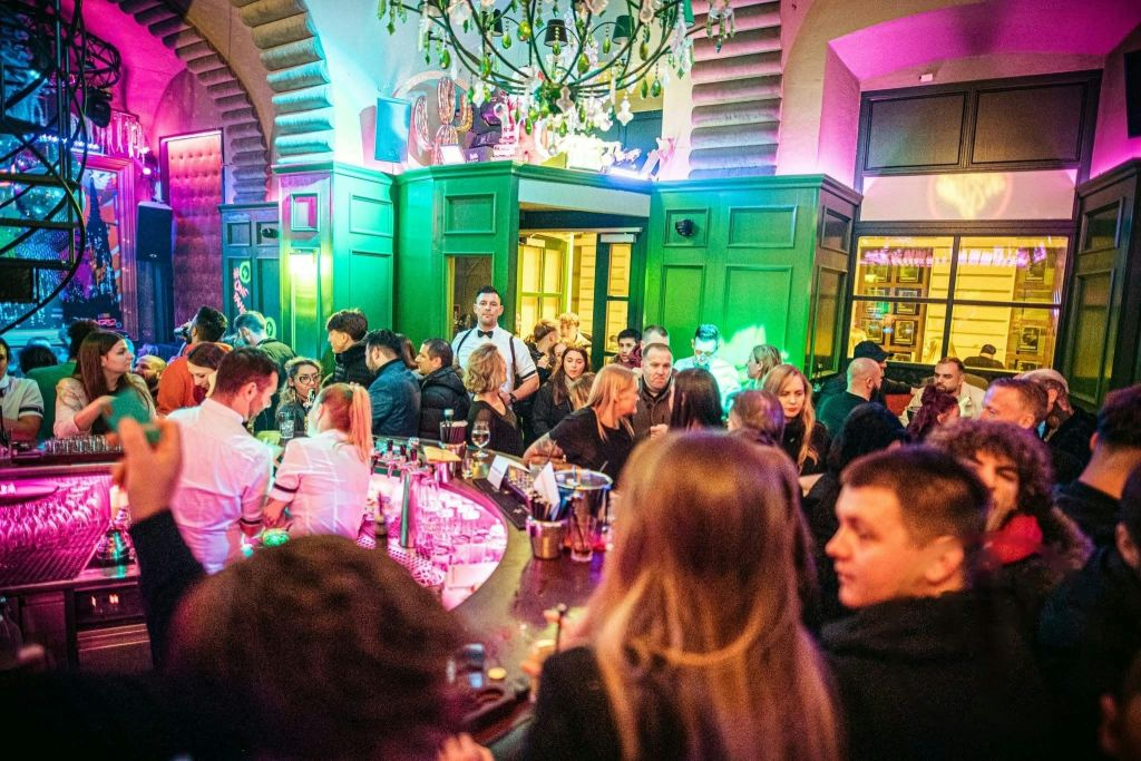 Vienna: Esperienza guidata di Pub Crawl e vita notturna