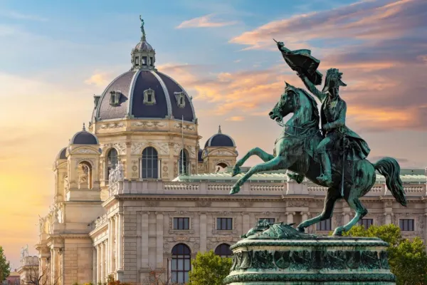 Viena: Visita guiada particular à Segunda Guerra Mundial + Museu de História Militar