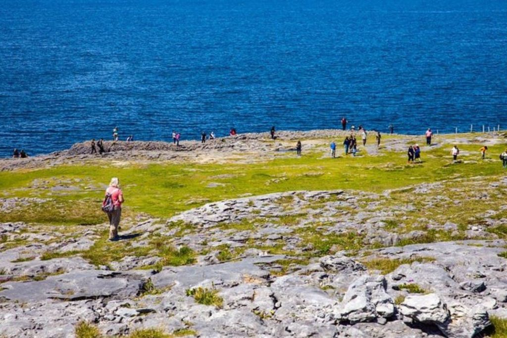 Cliffs of Moher, Doolin, Burren & Galway: Day Tour from Dublin