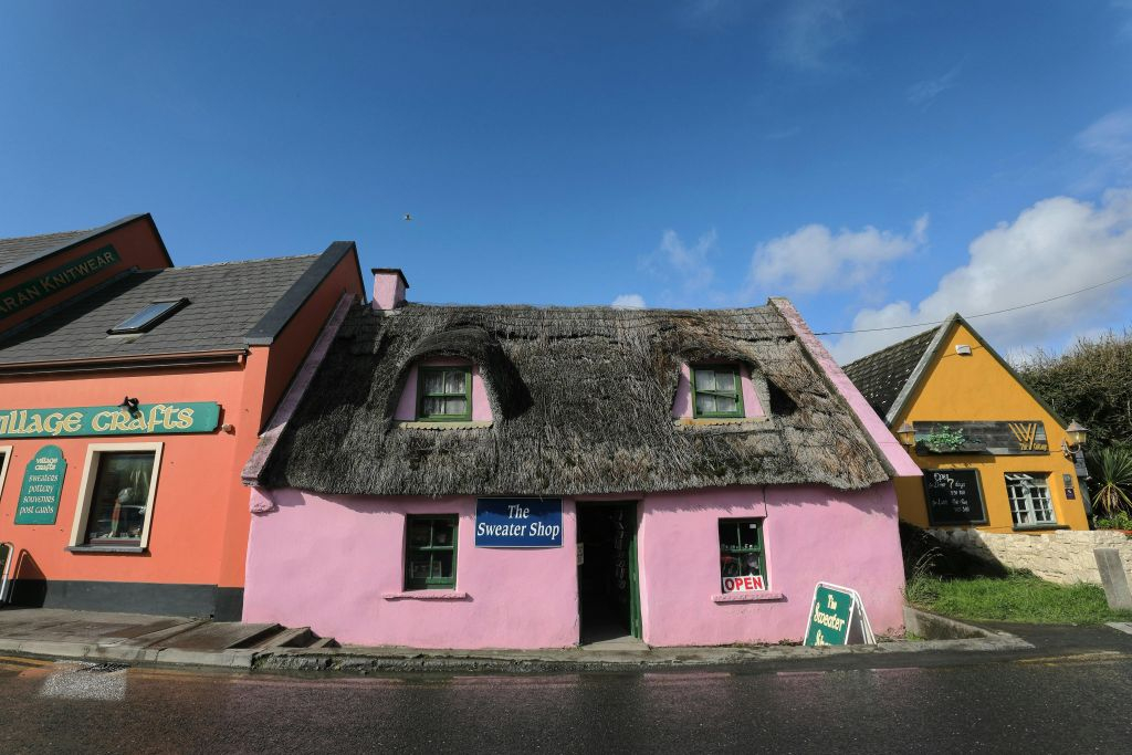 Cliffs of Moher, Doolin, Burren & Galway: Day Tour from Dublin