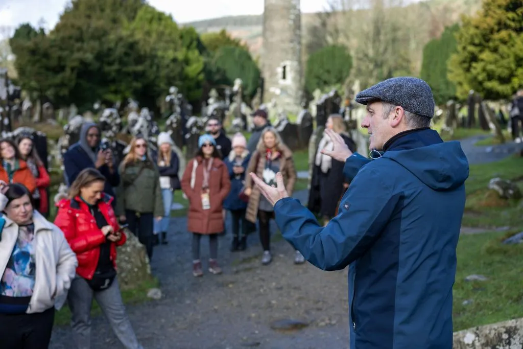 Wicklow, Glendalough e Kilkenny: excursão com demonstração de ovelhas + traslado do hotel