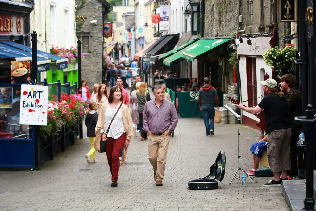 Wicklow, Glendalough e Kilkenny: excursão com demonstração de ovelhas + traslado do hotel