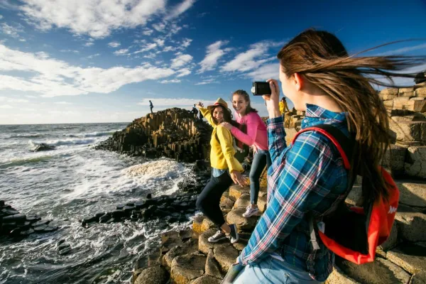 Chaussée des Géants : Dark Edges Full Day Tour + Belfast City