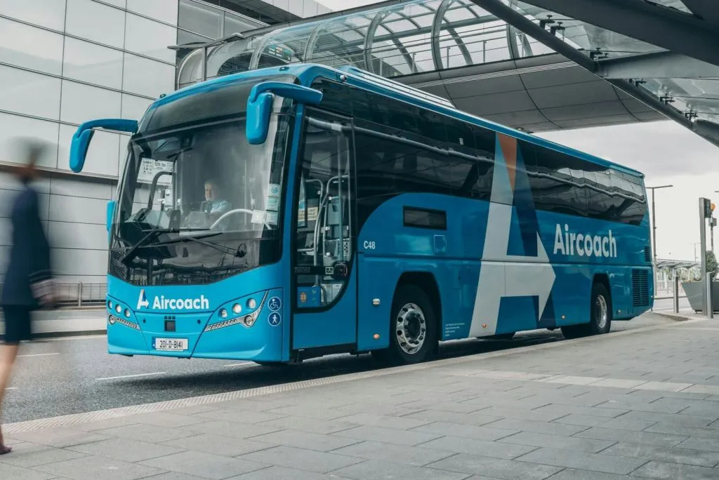 Dublin: Bus To/From Dublin Airport T1 and Belfast